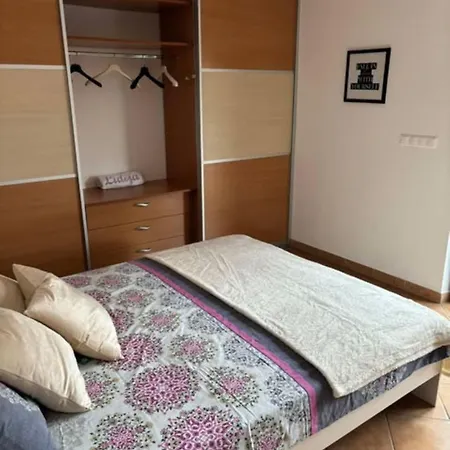 Apartma Lidija Апартаменты Церкно