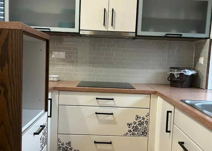 Apartma Lidija Apartamento *